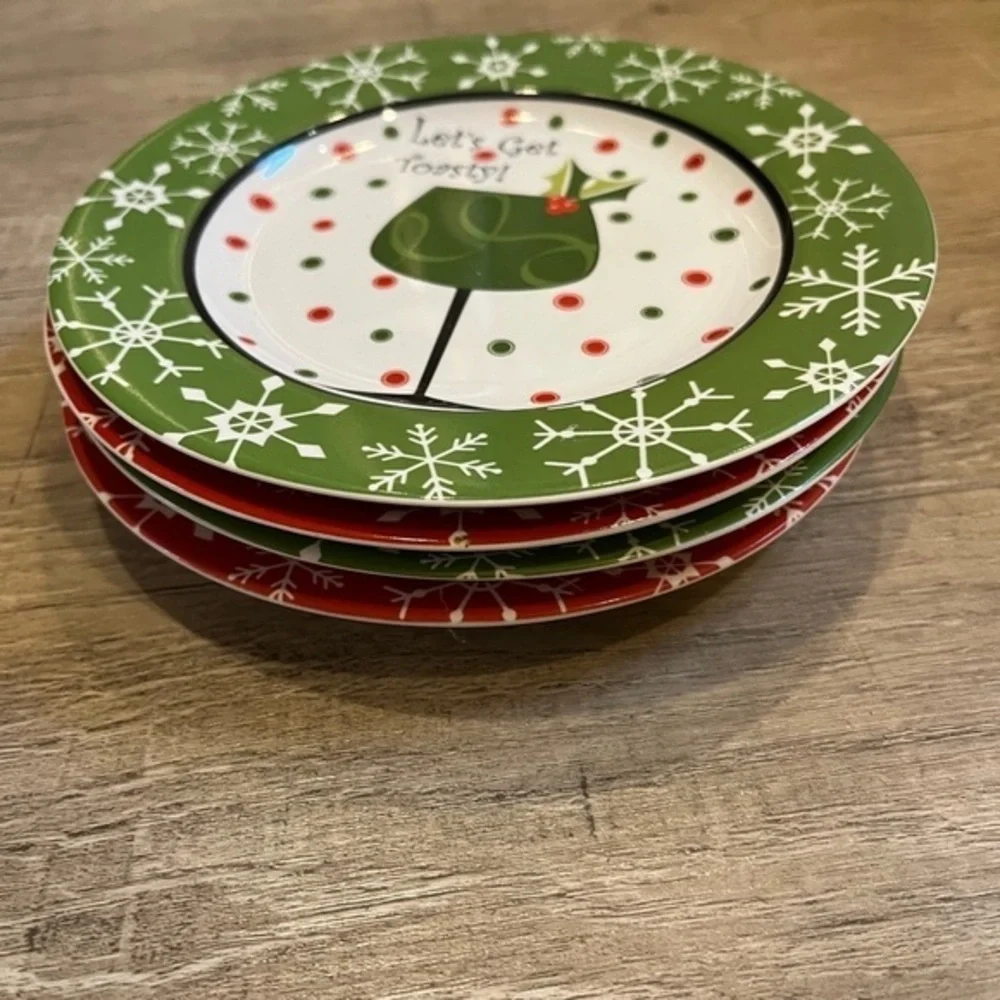 222 Fifth Let’s Get Toasty Christmas Holiday Appetizer Plates 6.25” Set 4
